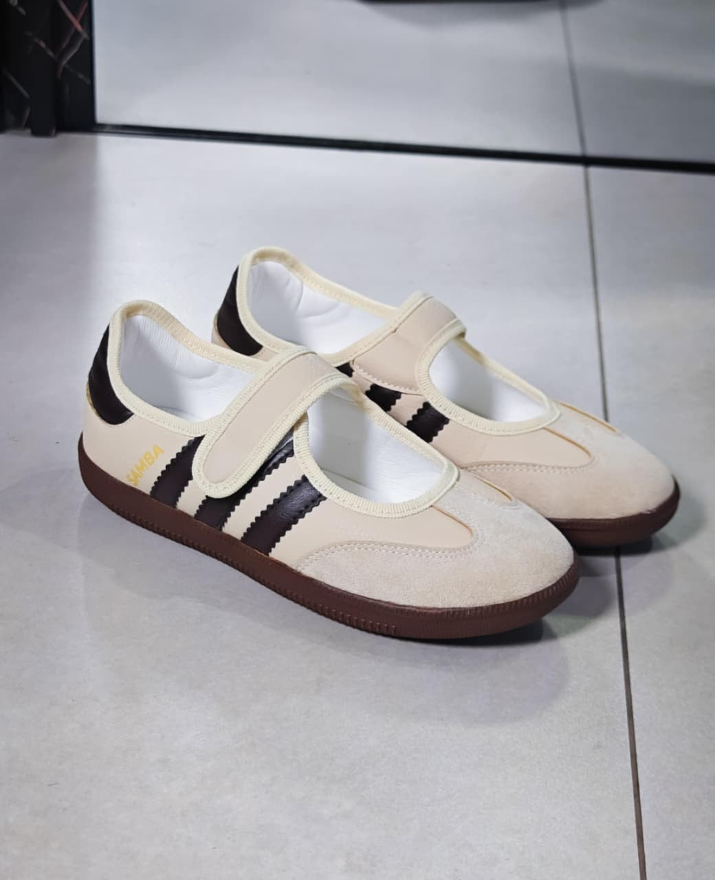 SAMBA JANE SHOES
