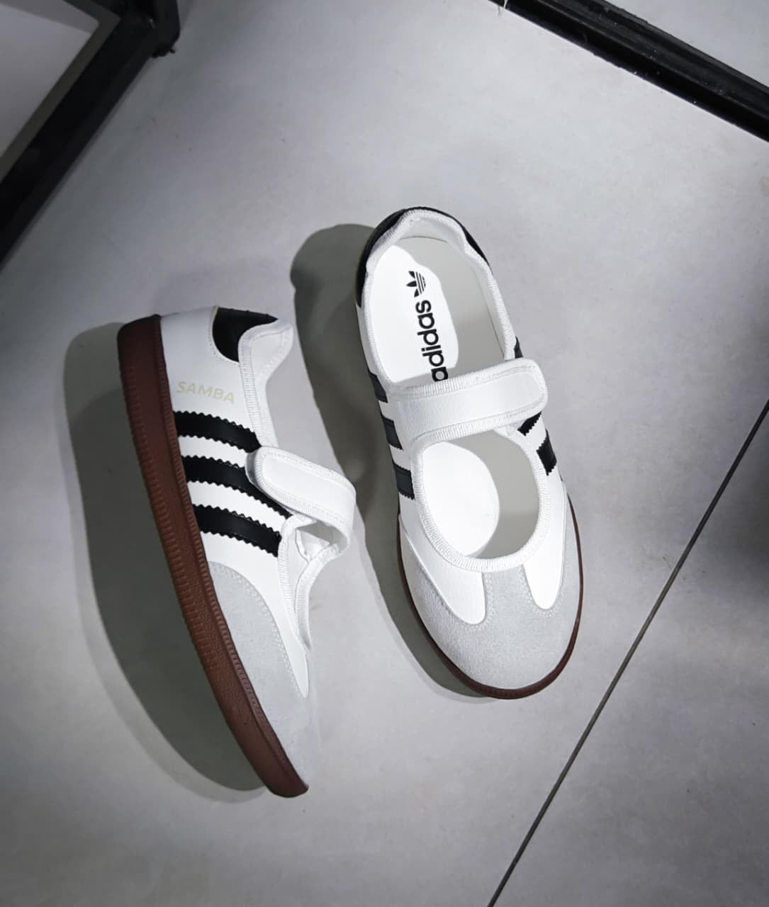 SAMBA JANE SHOES