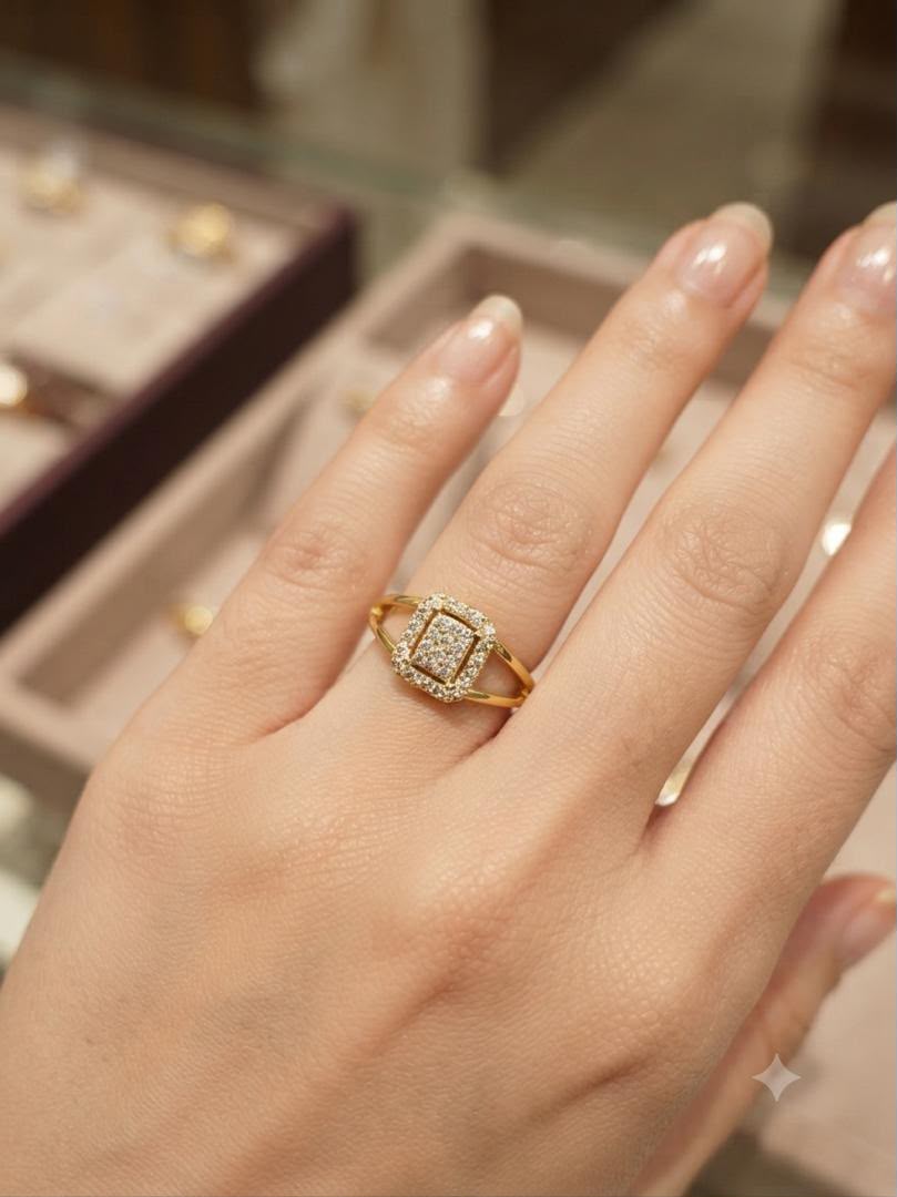 Royal Halo Ring